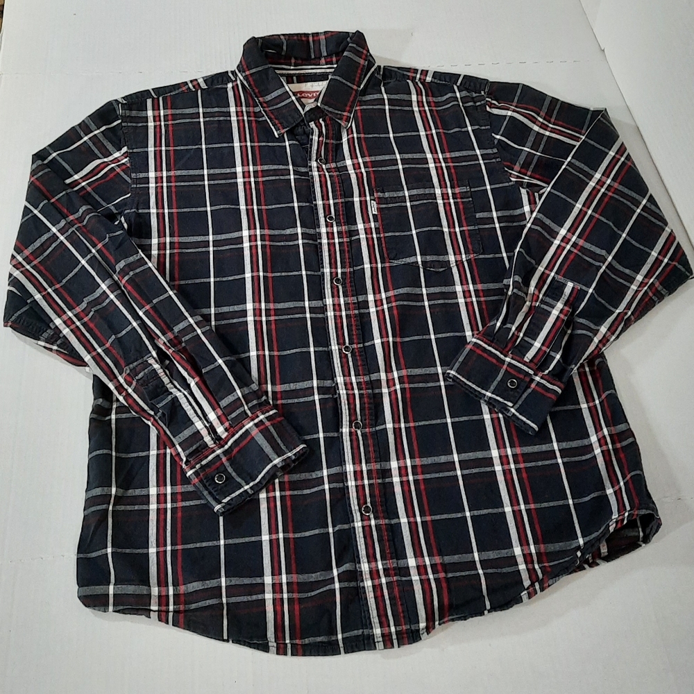 Levi's Plaid Pearl Snap Button Shirt